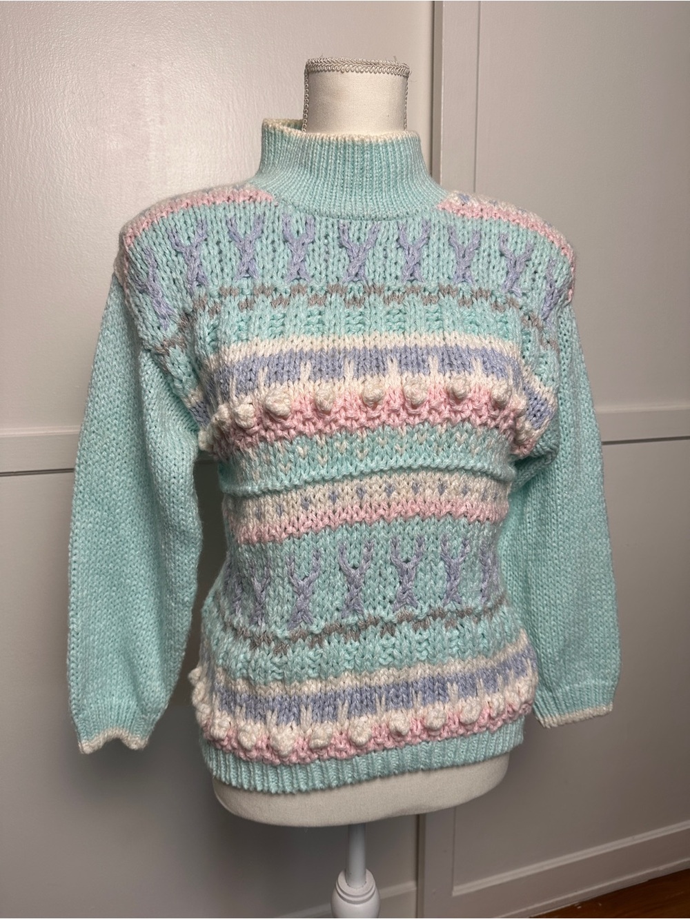 Vintage Hand Knit Jamie Scott pastel blue sweater - Picture 4 of 6